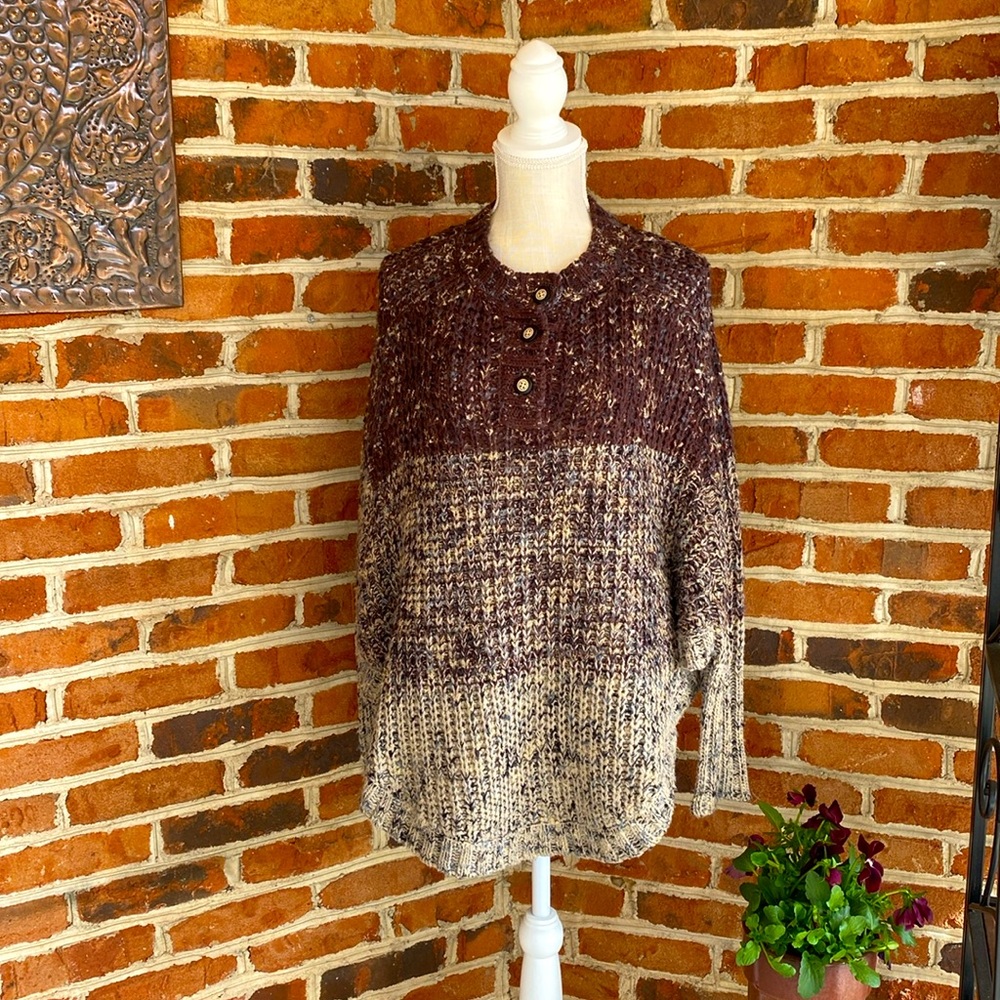 Simply Noelle knit sweater, size S/M, good preloved condition